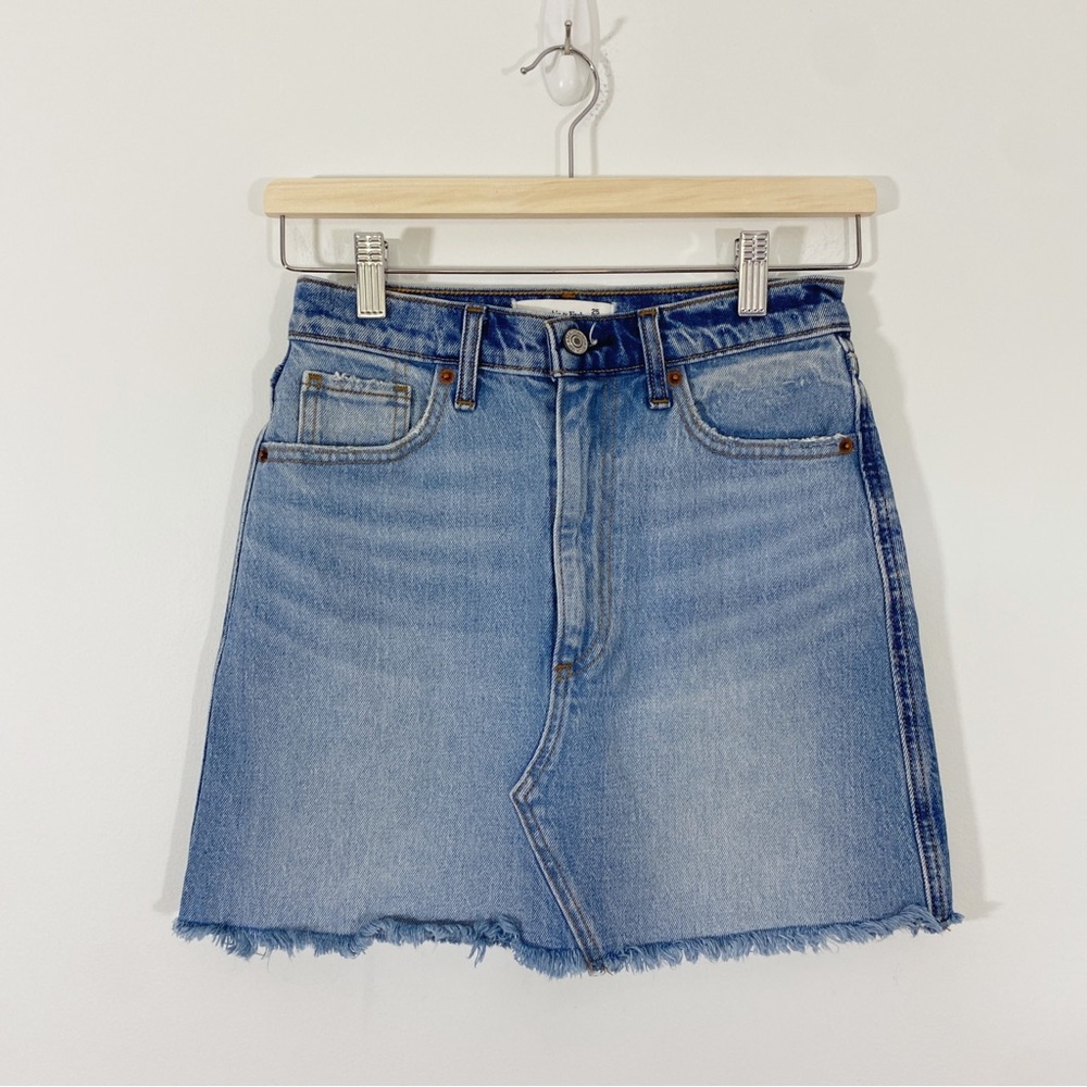 Abercrombie‎ and Fitch 25/0 Ultra High Rise Rigid Denim Jean Skirt